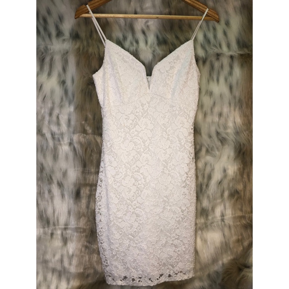 SOLD✨3/25✨ White Soprano Lace Dress